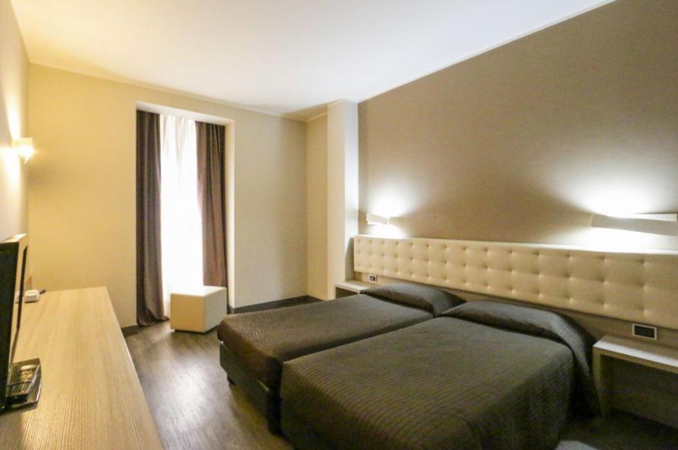 Hotel Norden Palace Aosta Bagian luar foto
