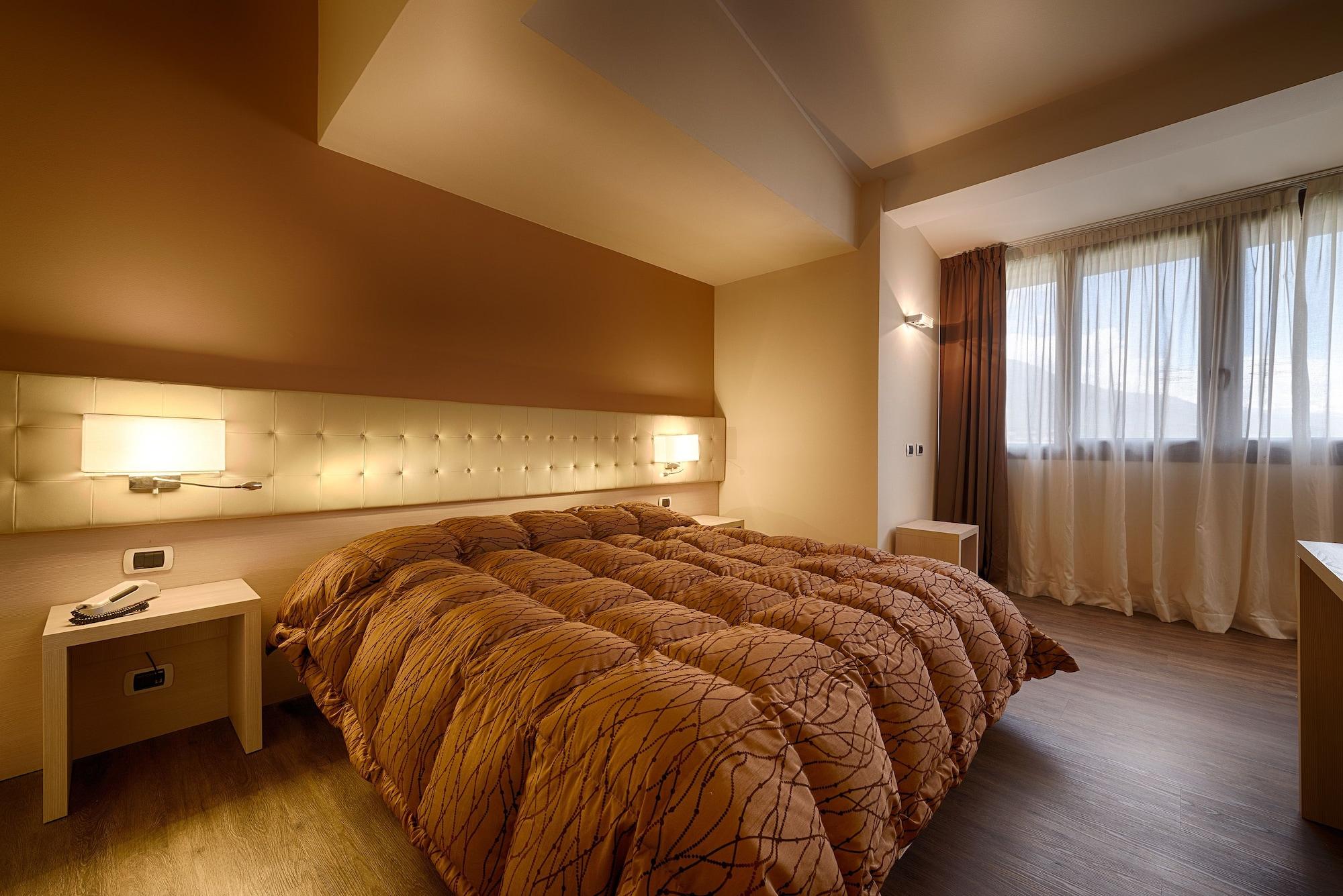 Hotel Norden Palace Aosta Bagian luar foto