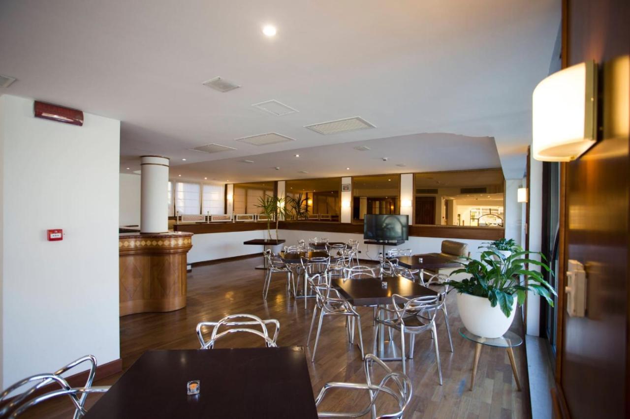 Hotel Norden Palace Aosta Bagian luar foto